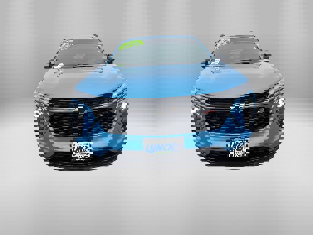 Used 2025 Chevrolet Trax RS w/ Sunroof Package image 9