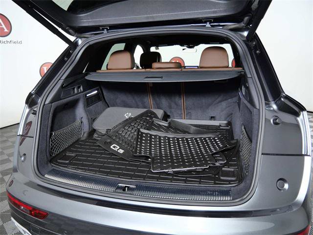 Used 2020 Audi Q5 e Prestige w/ Prestige Package image 10