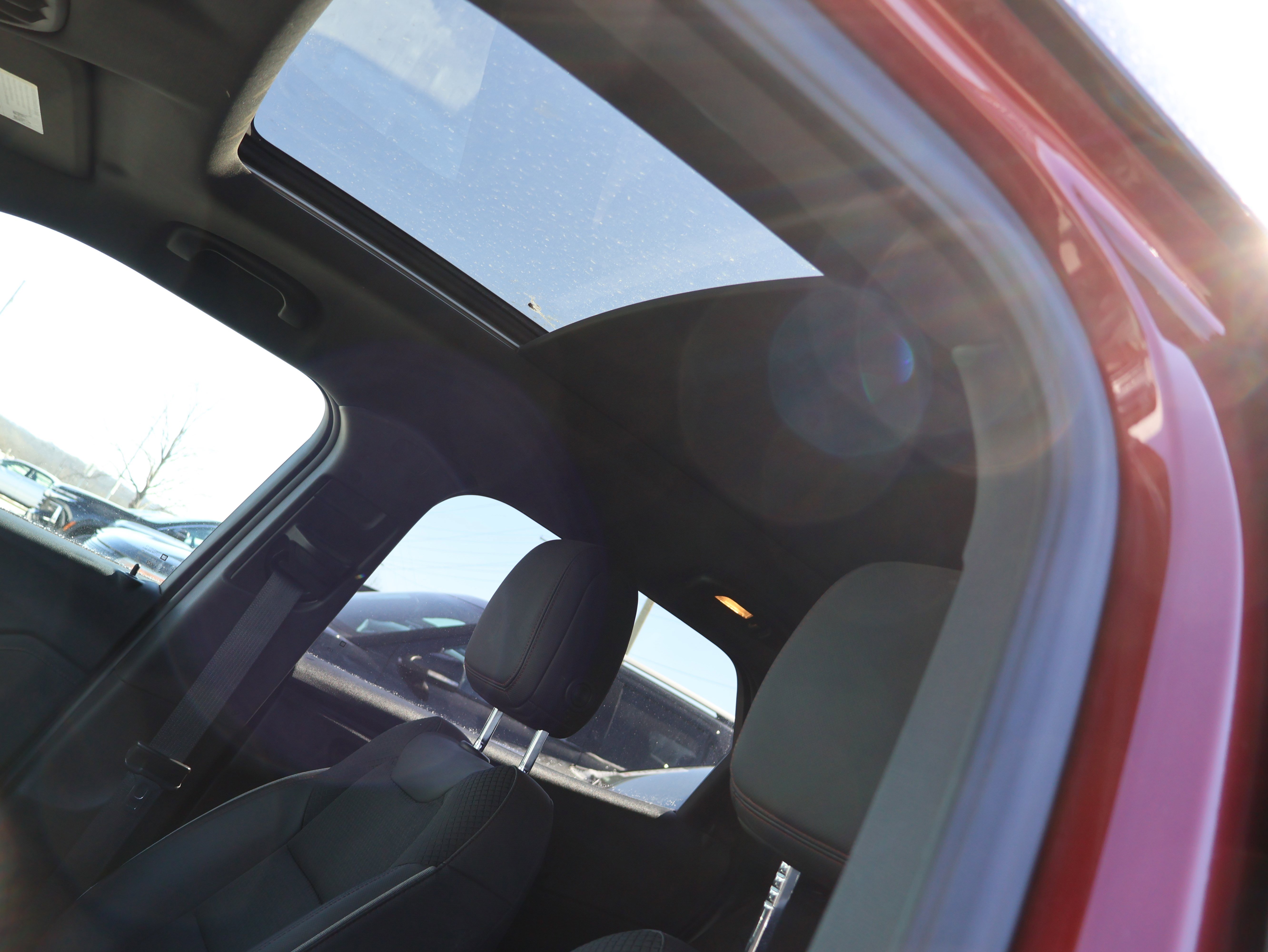 Used 2022 Chevrolet TrailBlazer RS w/ Sun and Liftgate Package image 40