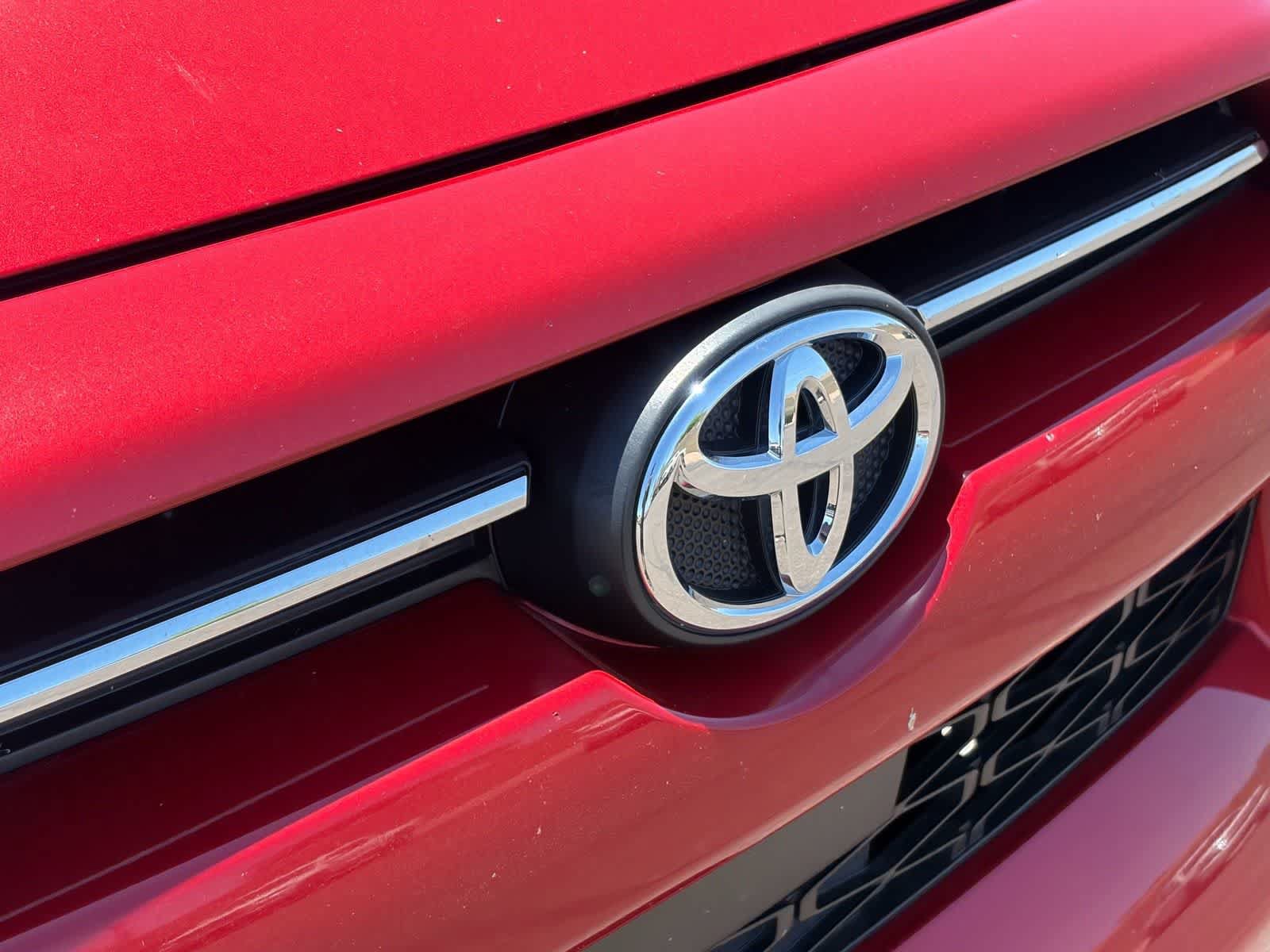 Used 2024 Toyota 4Runner SR5 RWD image 7