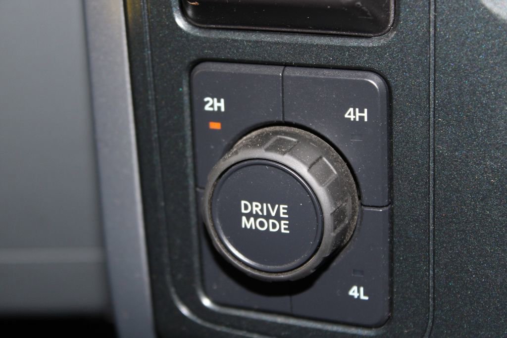 Used 2025 Ford F150 XLT w/ Equipment Group 301A Standard image 41