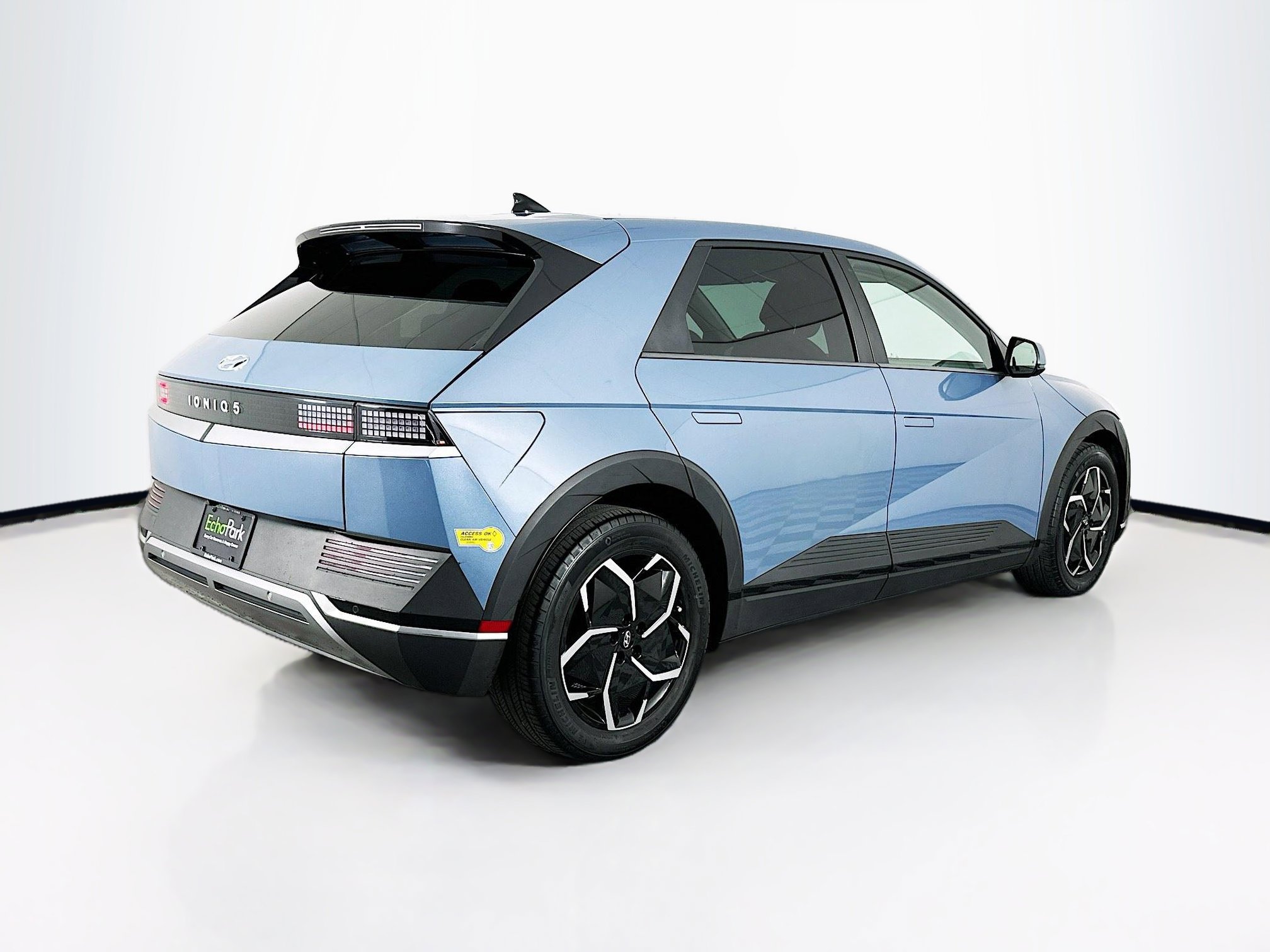 Used 2024 Hyundai Ioniq 5 SEL image 9