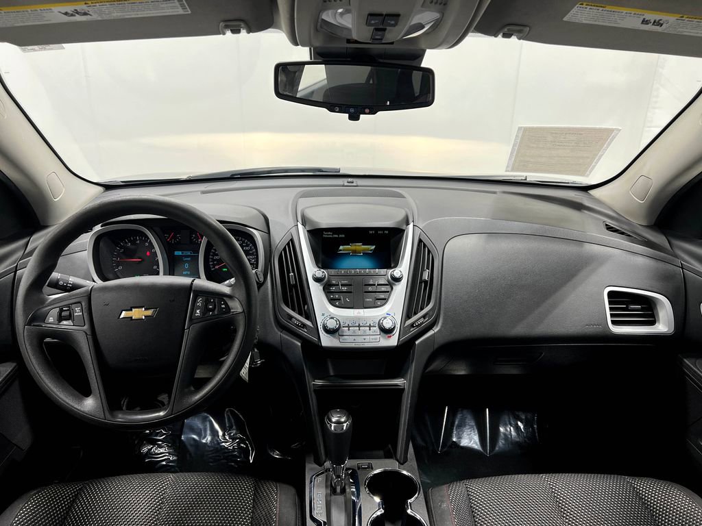 Used 2017 Chevrolet Equinox LS image 19