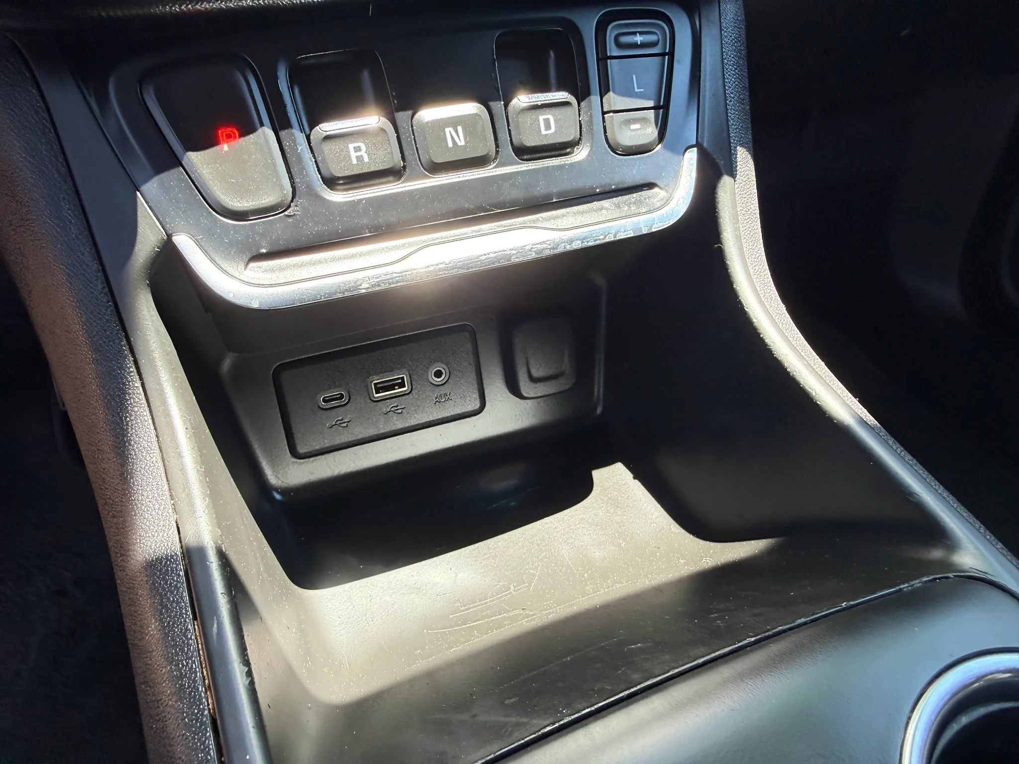 Used 2018 GMC Terrain SLE FWD image 17