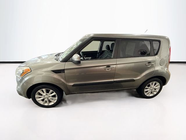 Used 2012 Kia Soul + image 9