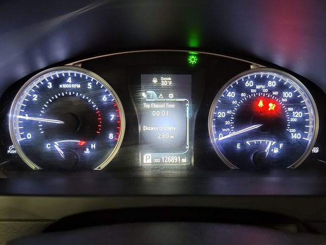 Used 2016 Toyota Camry LE image 12