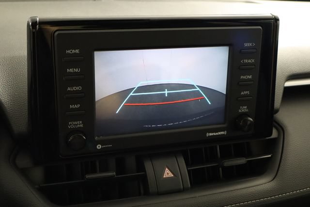 Used 2020 Toyota RAV4 LE FWD image 33