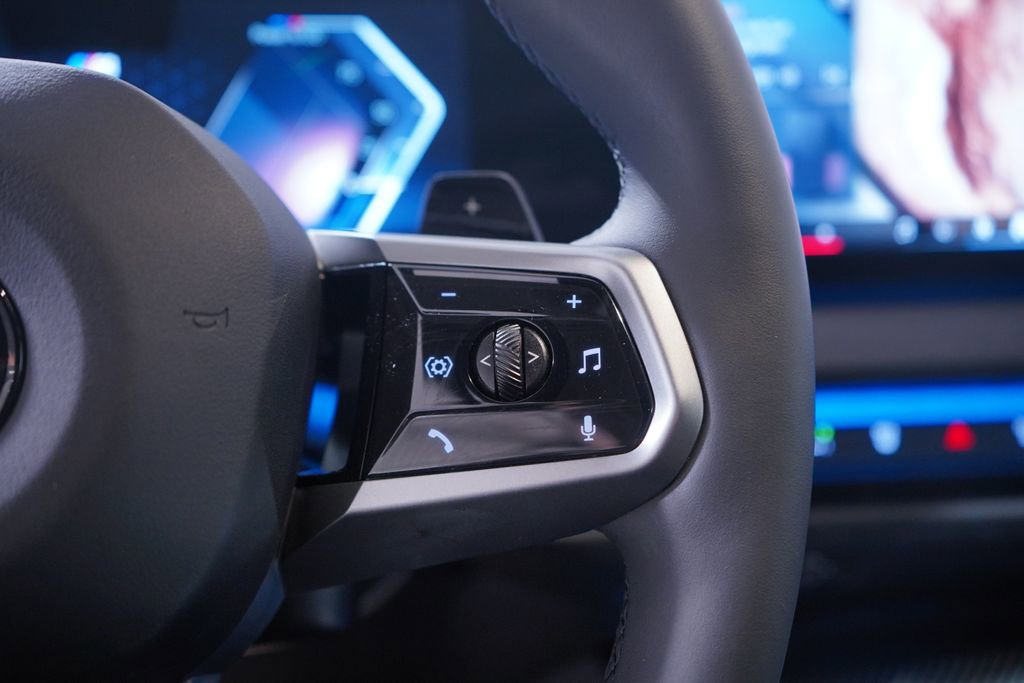 Used 2025 BMW X3 xDrive30i w/ M Sport Package image 19