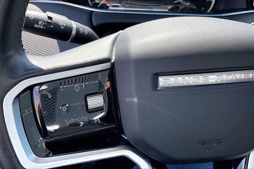 Used 2023 Land Rover Range Rover Evoque S AWD/4WD image 26