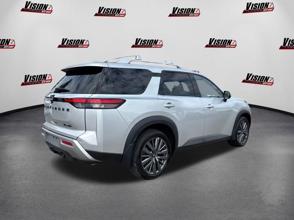 Used 2023 Nissan Pathfinder SL w/ SL Premium Package image 5