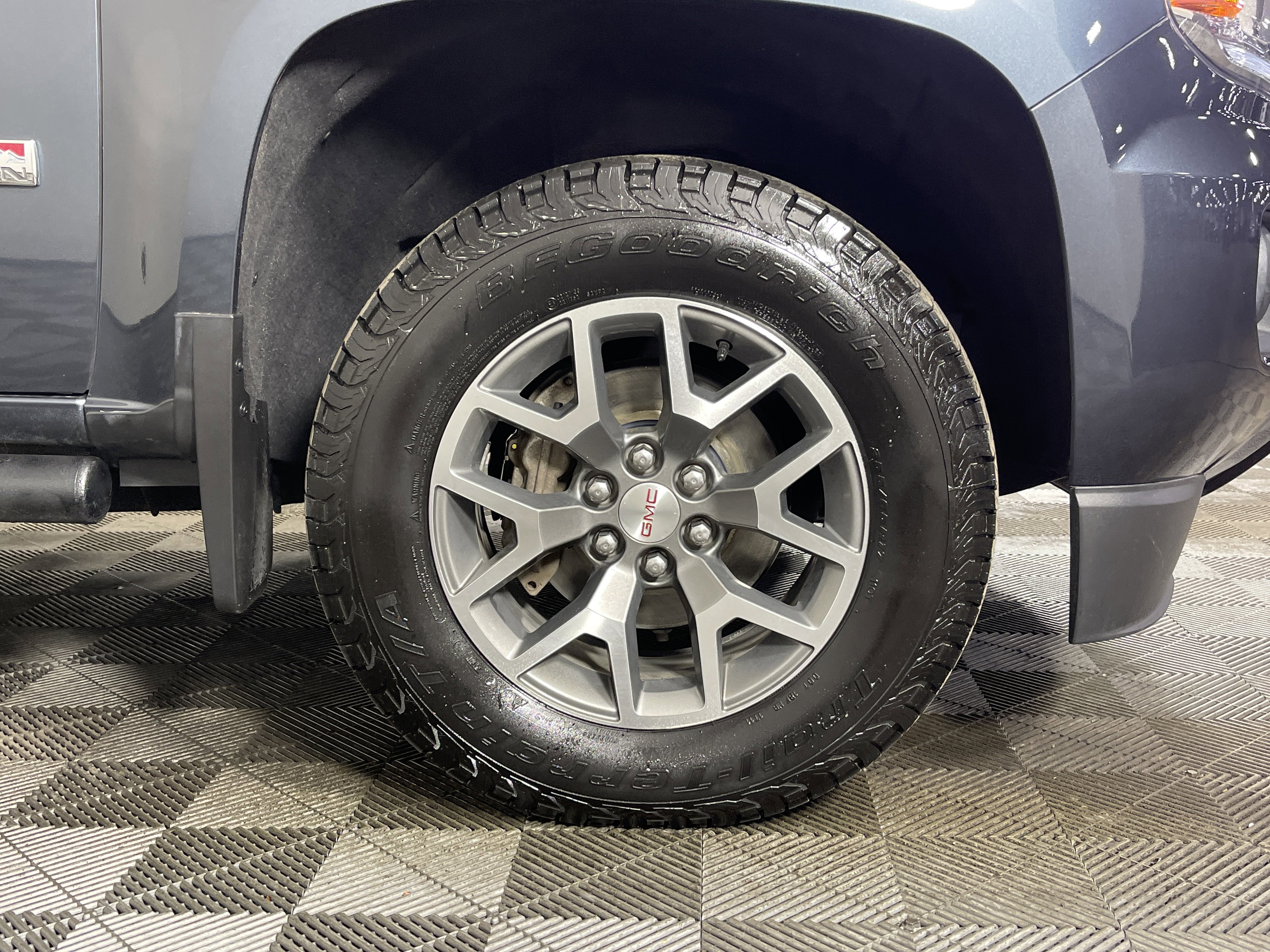 Used 2020 GMC Canyon All Terrain image 9