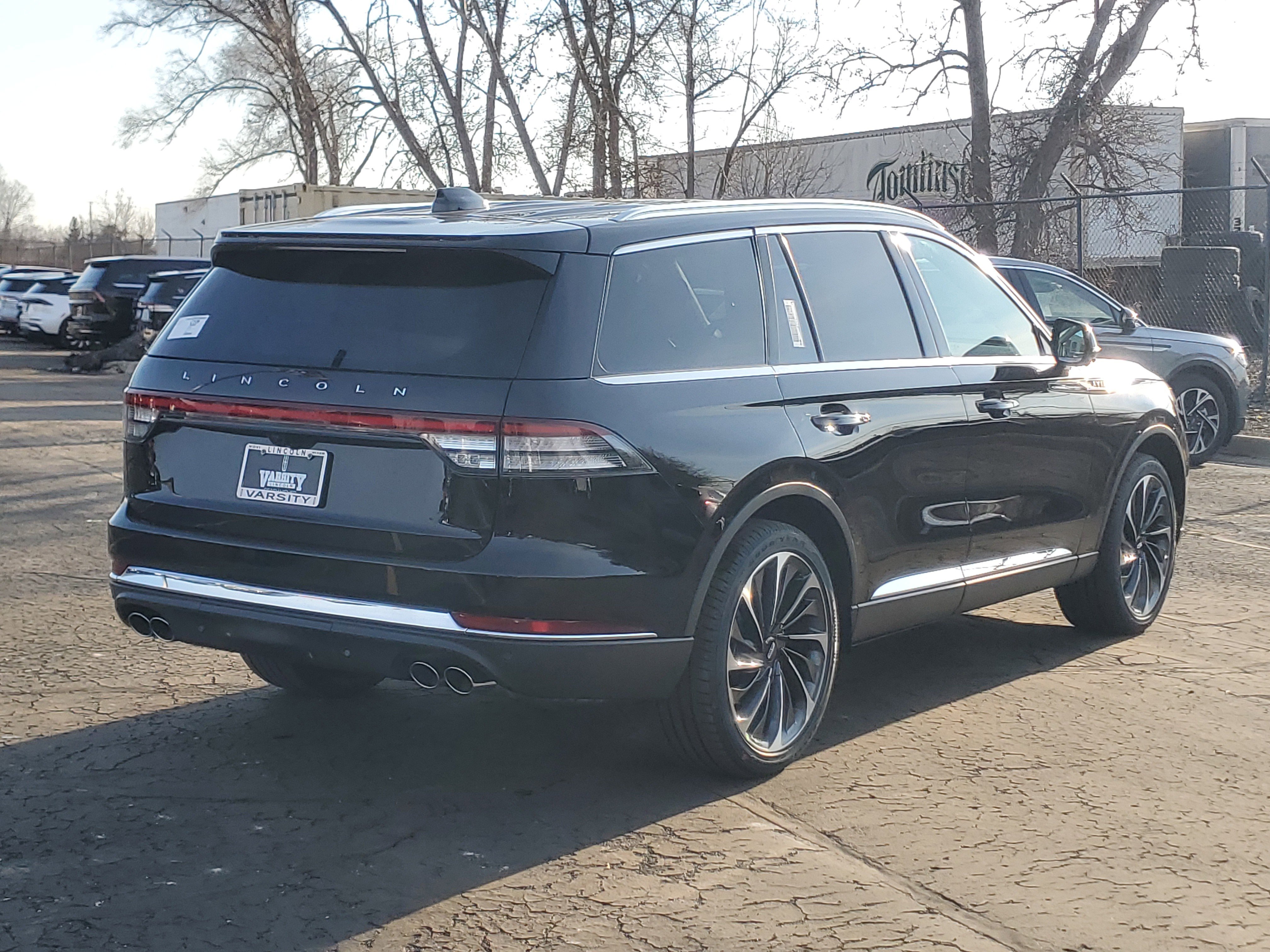 New 2026 Lincoln Aviator Reserve image 4