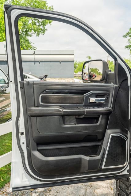 Used 2020 RAM 3500 Laramie w/ Night Edition AWD/4WD image 17