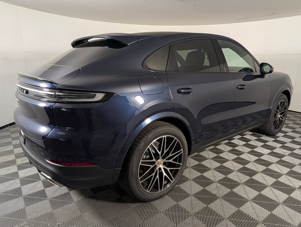 New 2026 Porsche Cayenne Coupe AWD/4WD image 7