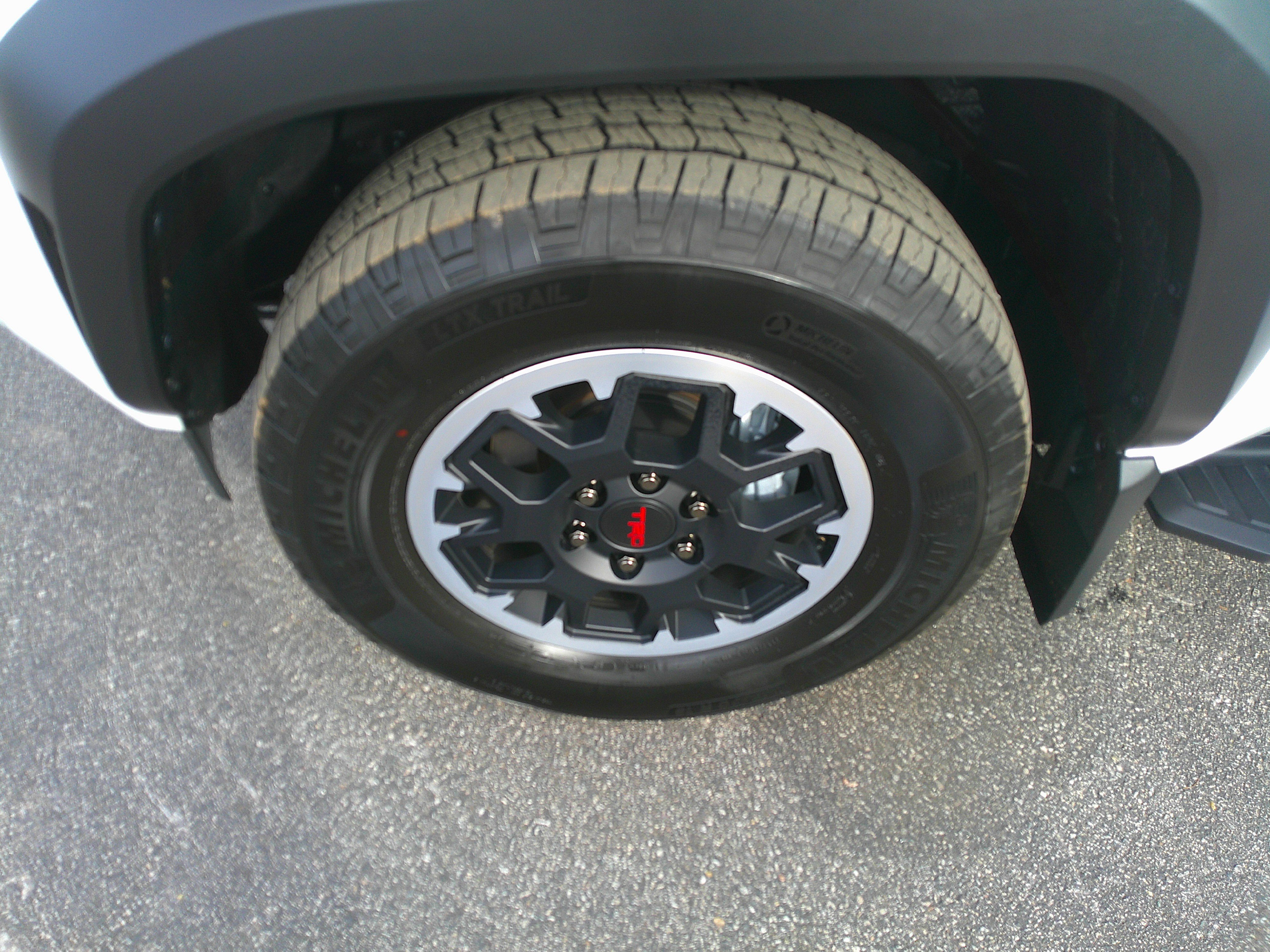 Used 2025 Toyota 4Runner TRD Off-Road Premium image 15