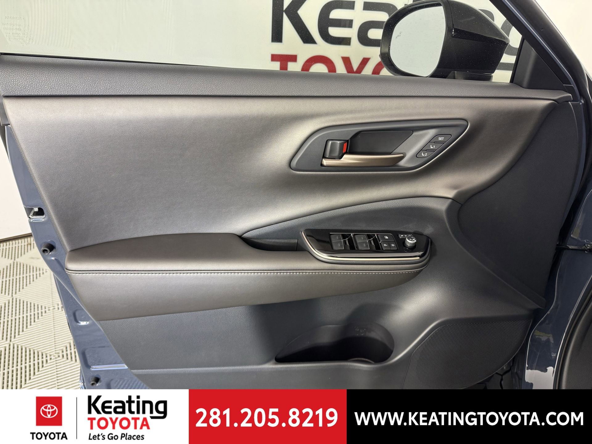 New 2026 Toyota Crown Nightshade image 13