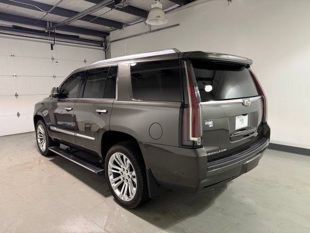 Used 2020 Cadillac Escalade Premium Luxury w/ LPO, Radiant Package AWD/4WD image 4