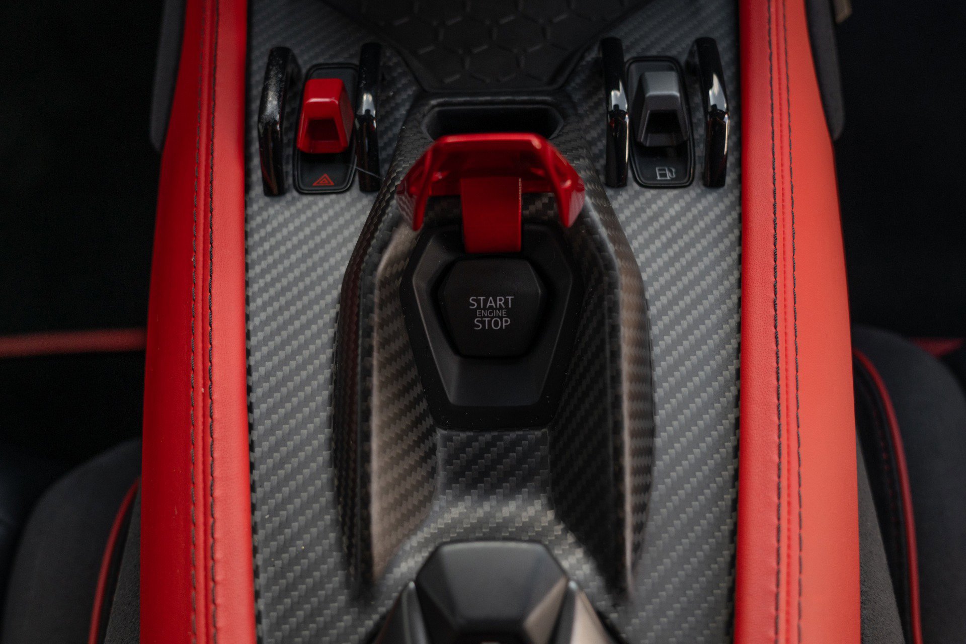 Used 2024 Lamborghini Revuelto image 45