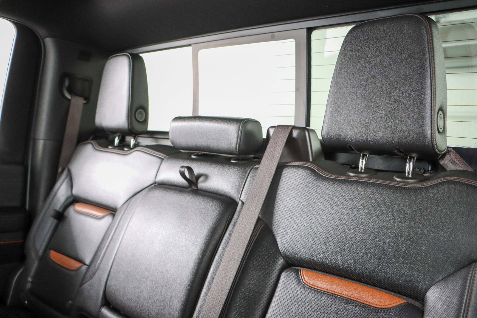 Used 2024 GMC Sierra 2500 AT4 w/ AT4 Premium Plus Package image 29