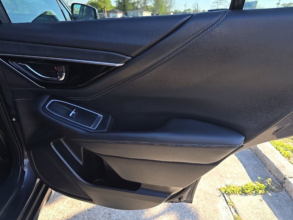 Used 2023 Subaru Outback Limited image 39