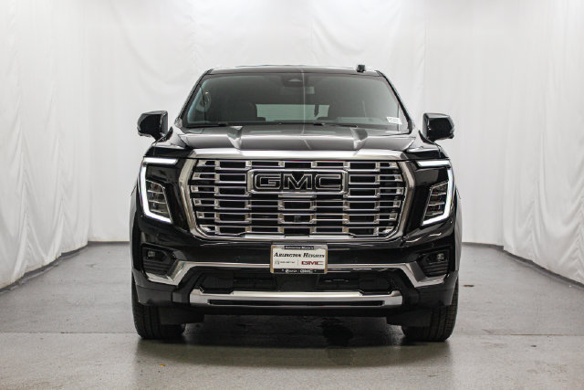New 2026 GMC Yukon Denali w/ Sun & Power Step Package AWD/4WD image 4
