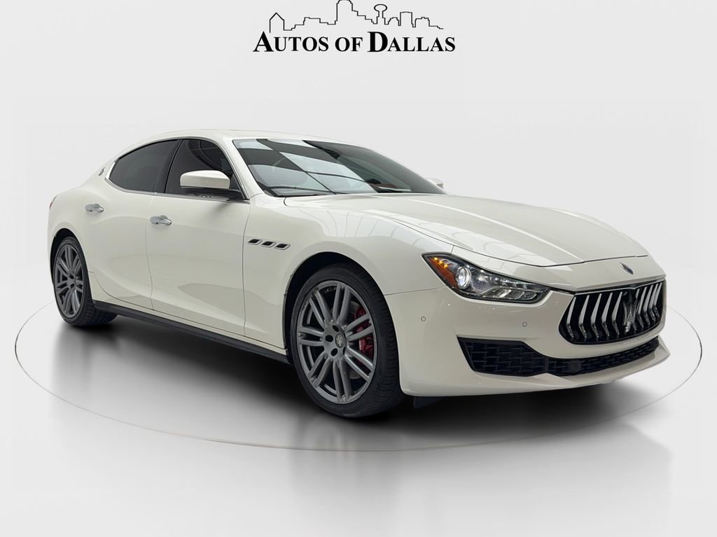 Used 2018 Maserati Ghibli S image 2