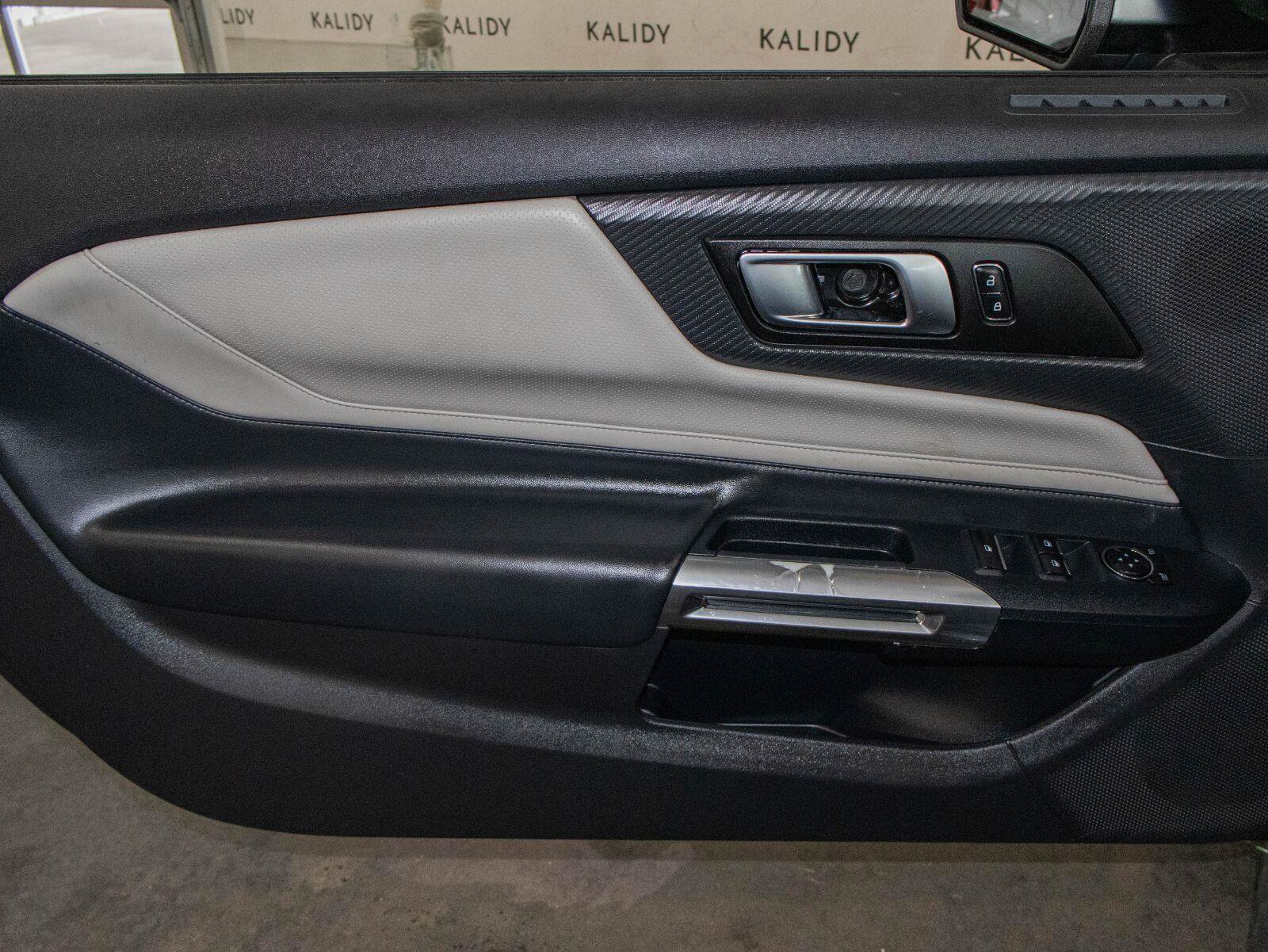 Used 2024 Ford Mustang Premium RWD image 9