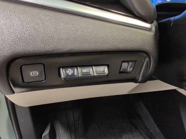 Certified 2023 Buick Enclave Avenir image 18