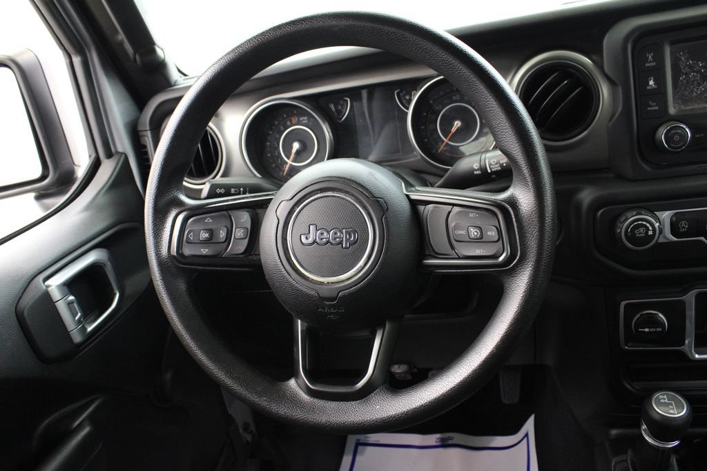 Used 2018 Jeep Wrangler Unlimited Sport AWD/4WD image 19