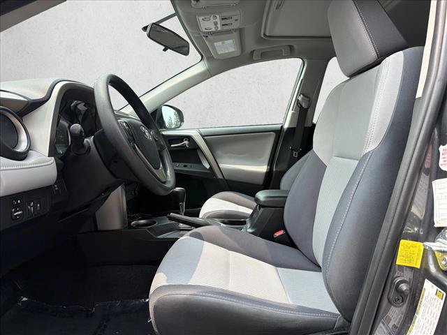 Used 2014 Toyota RAV4 XLE AWD/4WD image 11