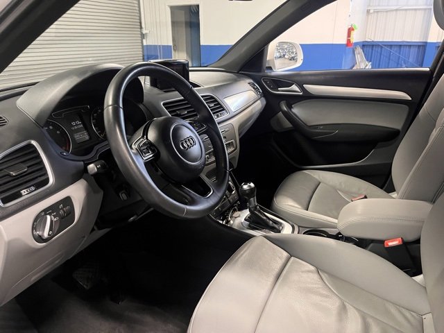 Used 2018 Audi Q3 2.0T Premium image 23