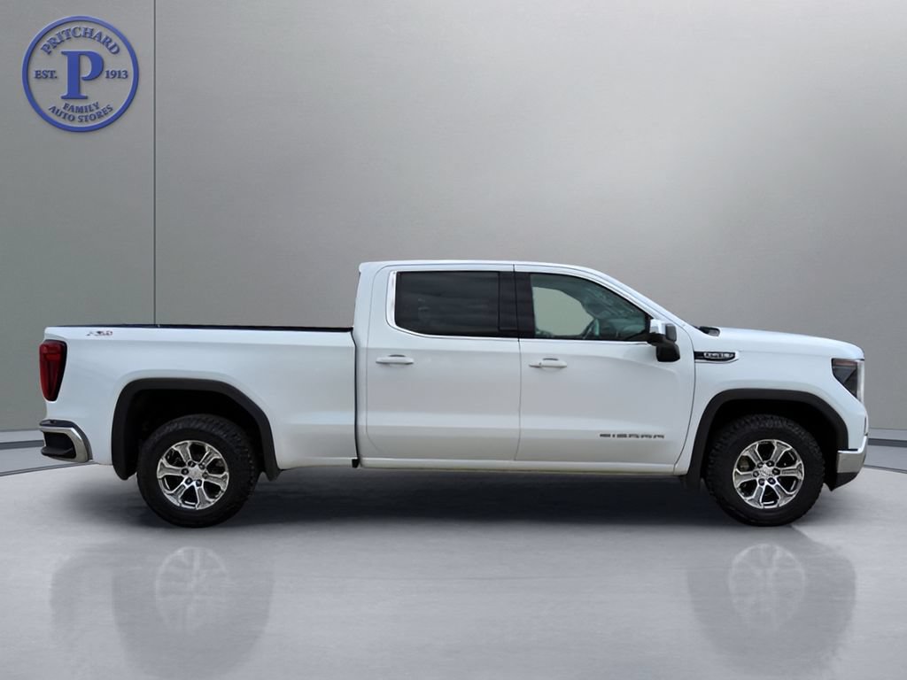 Used 2023 GMC Sierra 1500 SLE AWD/4WD image 8