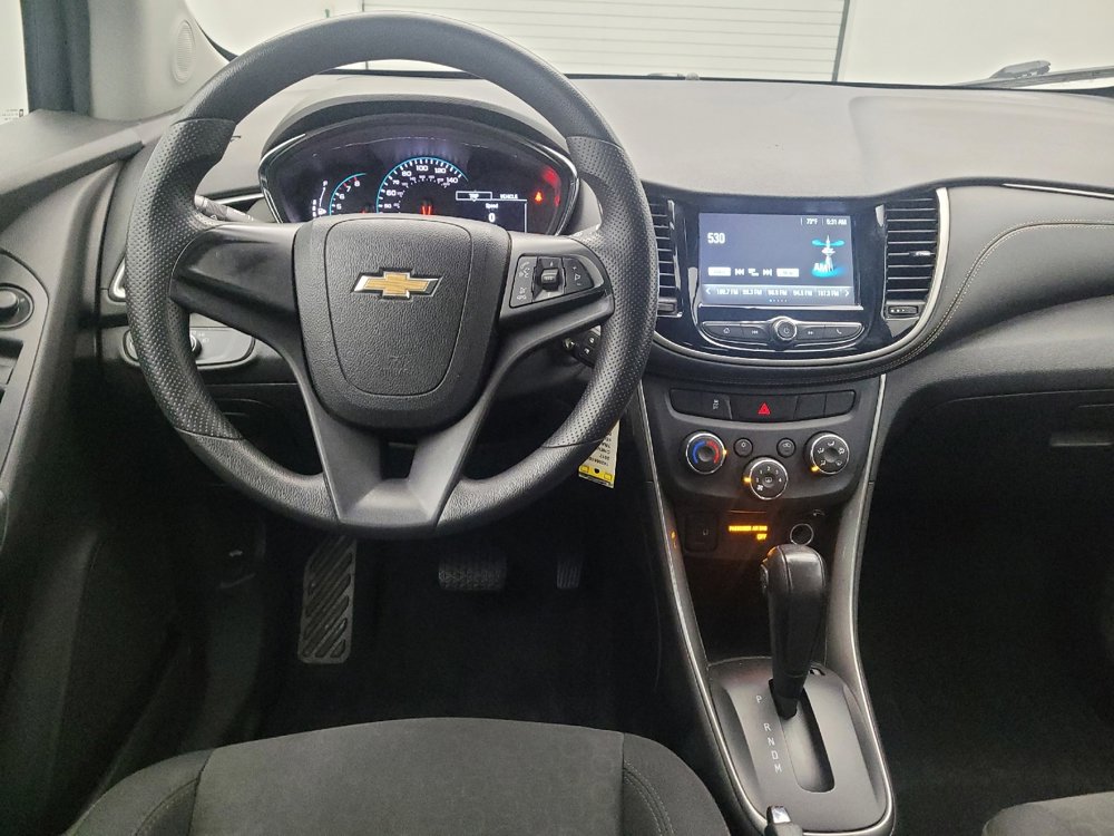 Used 2017 Chevrolet Trax LS AWD/4WD image 22