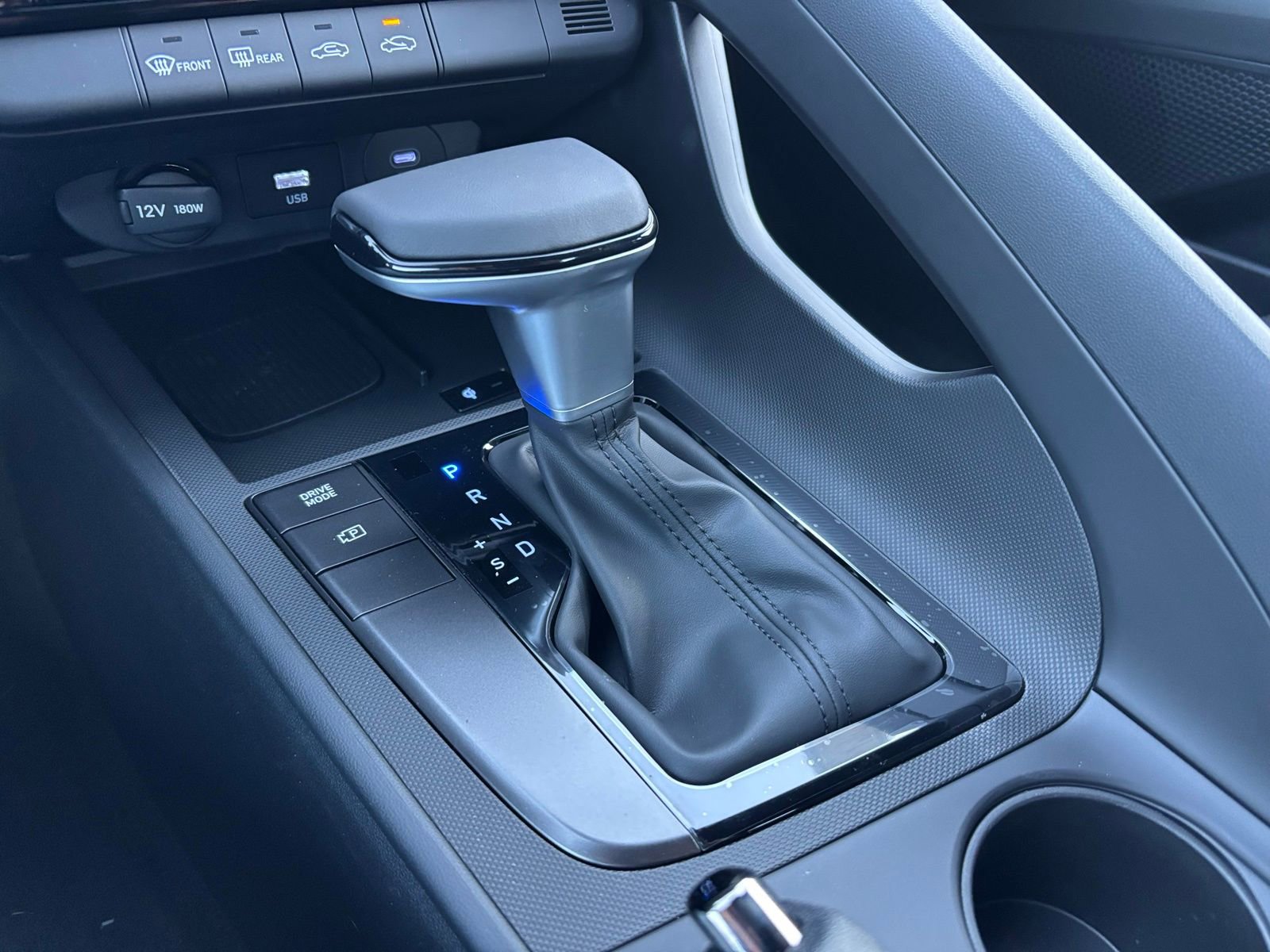 New 2026 Hyundai Elantra Sport w/ Cargo Package image 24