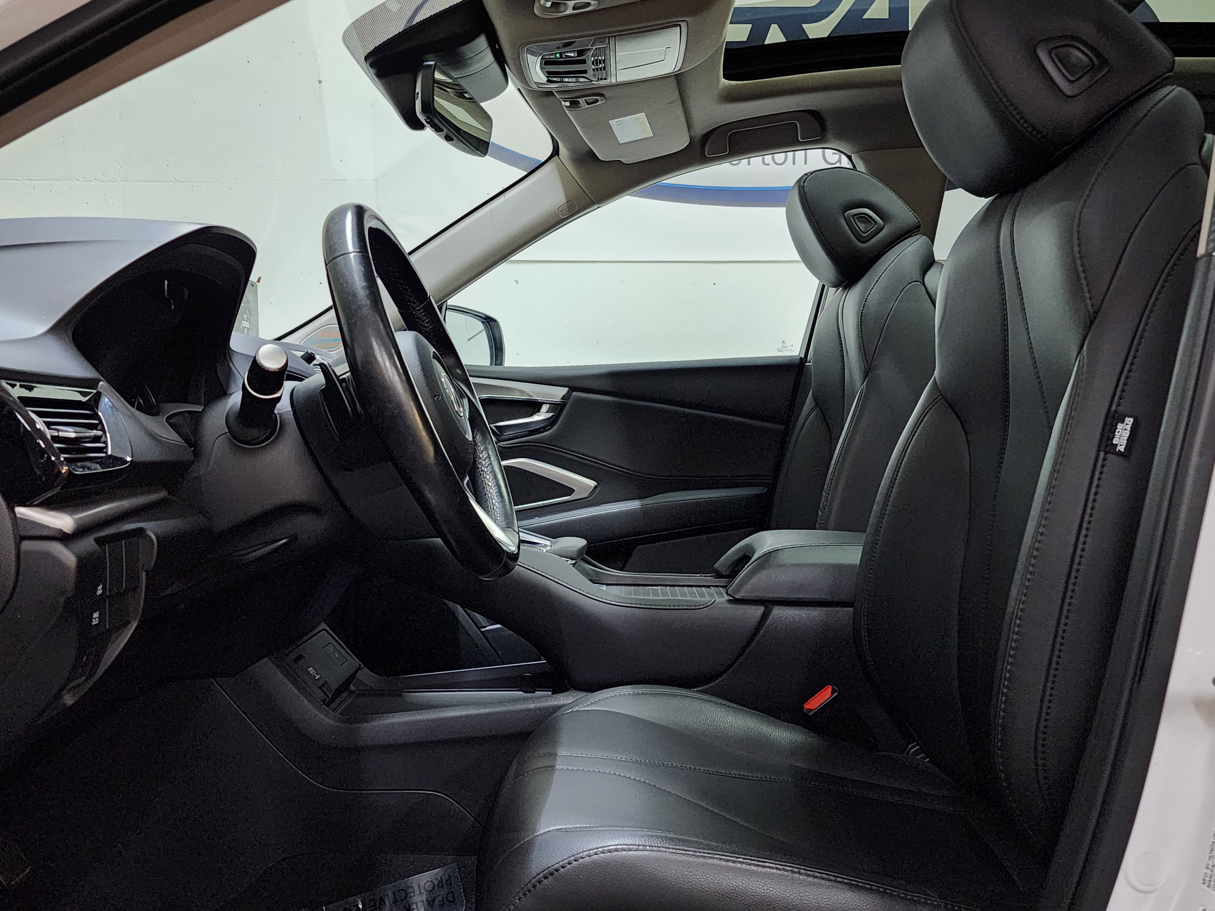 Used 2023 Acura RDX AWD image 14