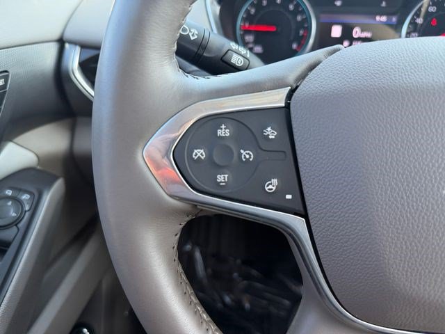 Used 2020 Chevrolet Traverse Premier FWD image 22