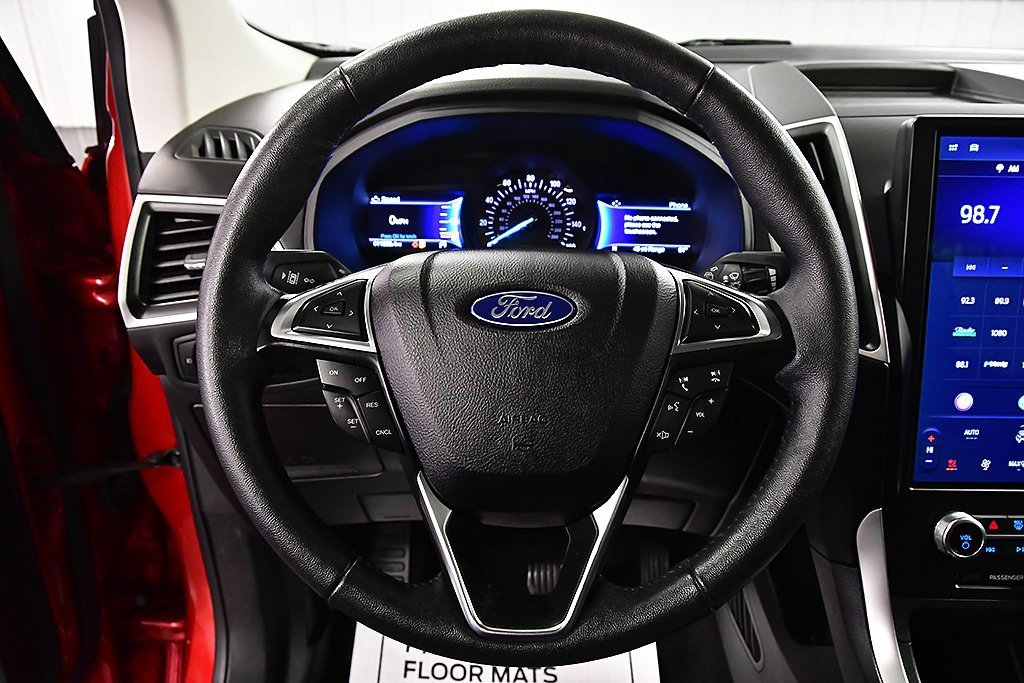 Used 2024 Ford Edge SEL w/ Convenience Package image 19