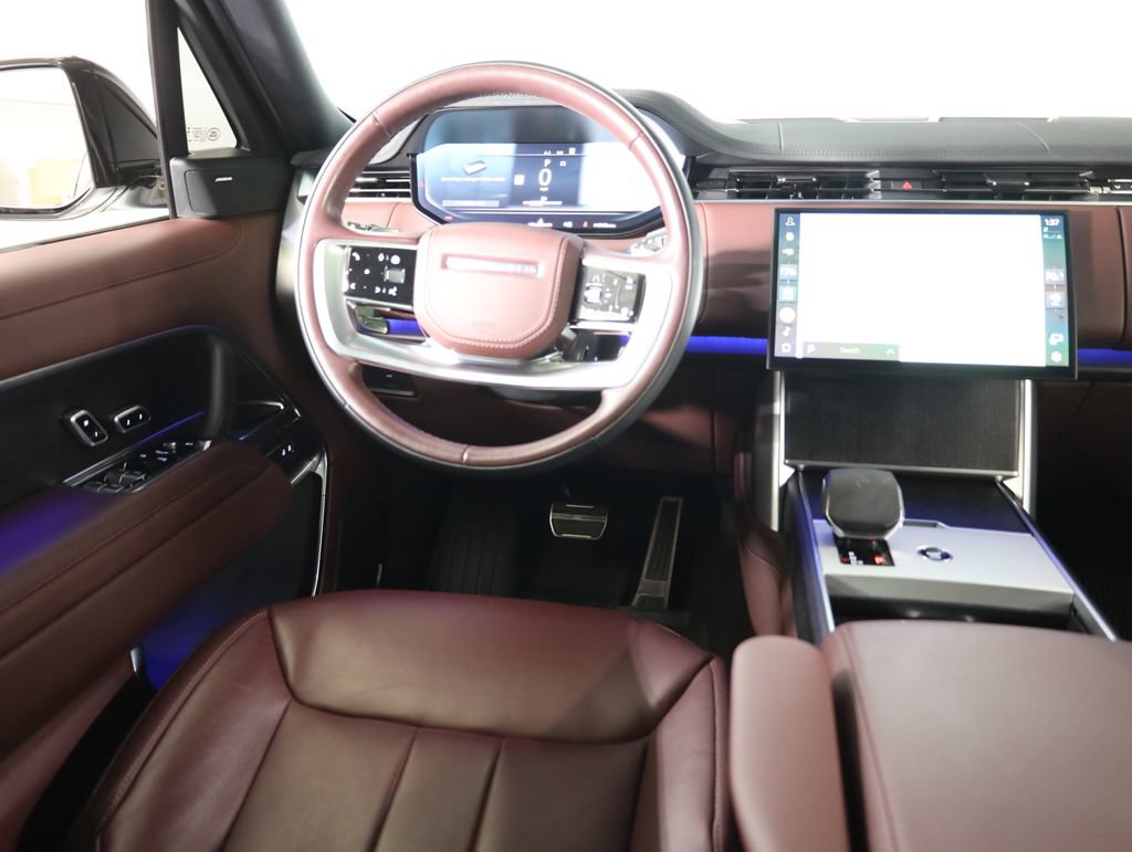 Used 2025 Land Rover Range Rover SE AWD/4WD image 47