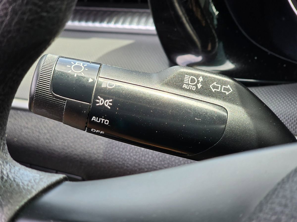 Used 2021 Kia K5 LXS FWD image 38