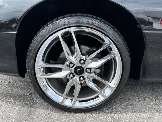 Used 2001 Chevrolet Camaro Z28 w/ SS Performance/Appearance Pkg RWD image 18