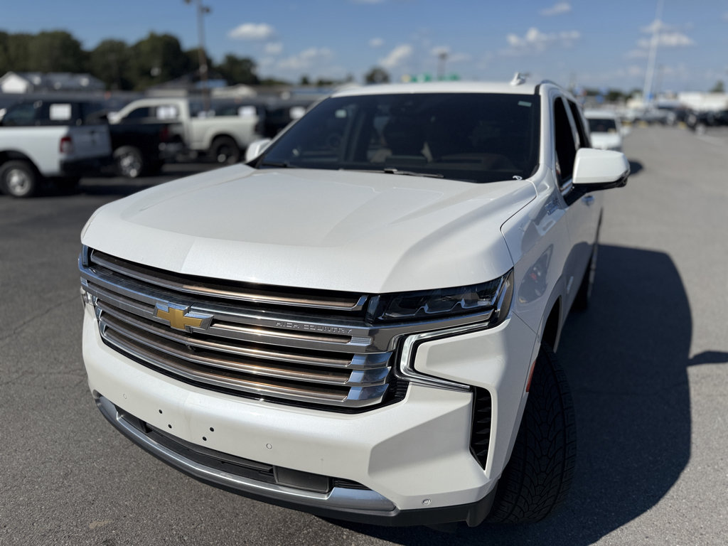 Used 2023 Chevrolet Tahoe High Country w/ Advanced Technology Package AWD/4WD image 13