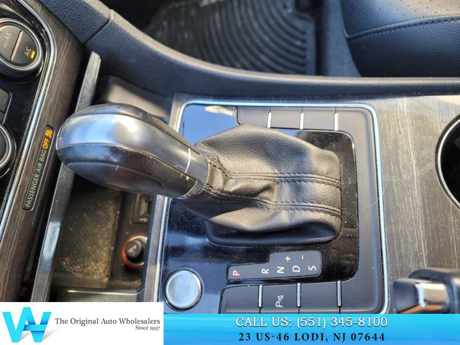 Used 2017 Volkswagen Passat 1.8T SE image 22