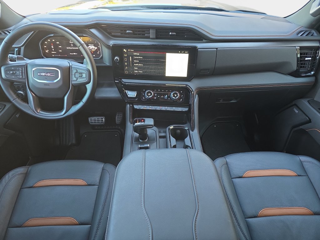 Used 2026 GMC Sierra 1500 AT4 w/ AT4 Premium Package AWD/4WD image 10