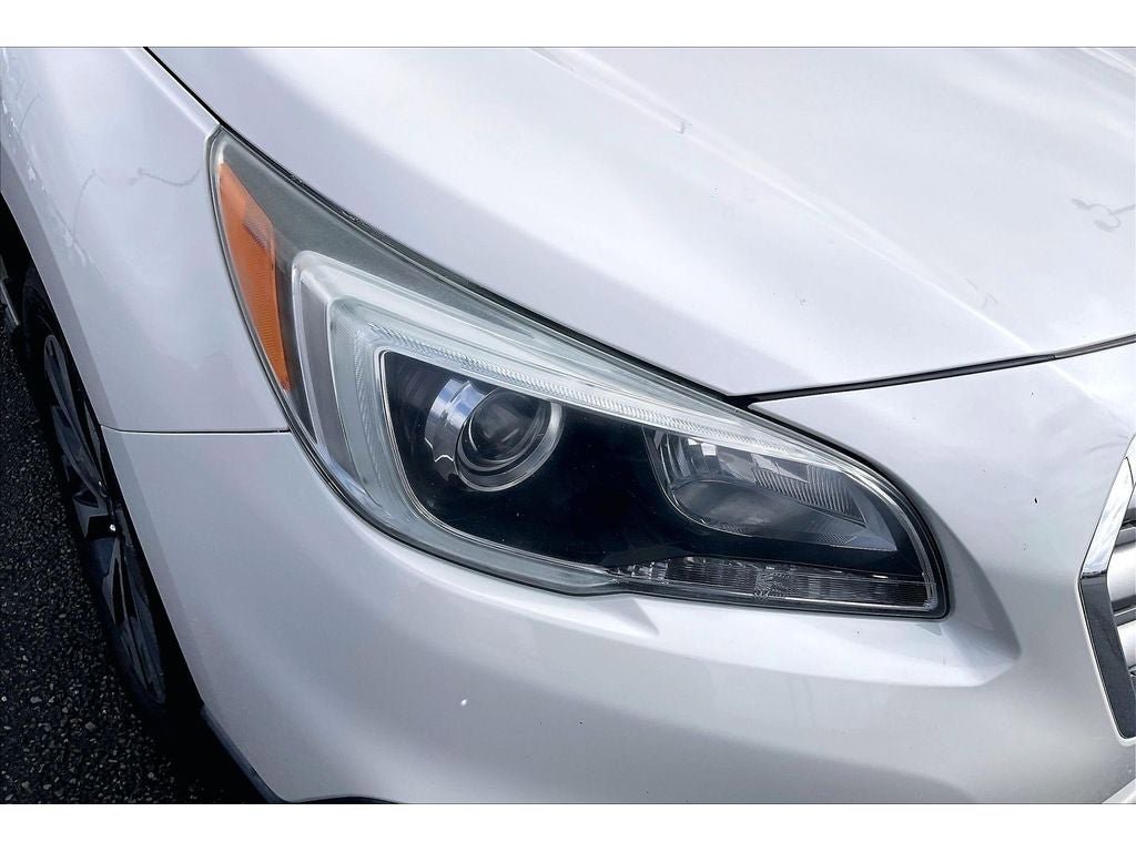 Used 2015 Subaru Outback 3.6R Limited AWD/4WD image 30