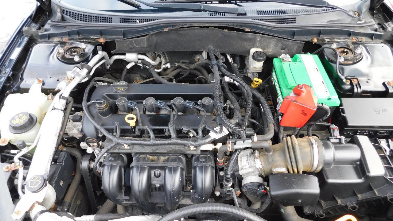 Used 2012 Ford Fusion SE image 24