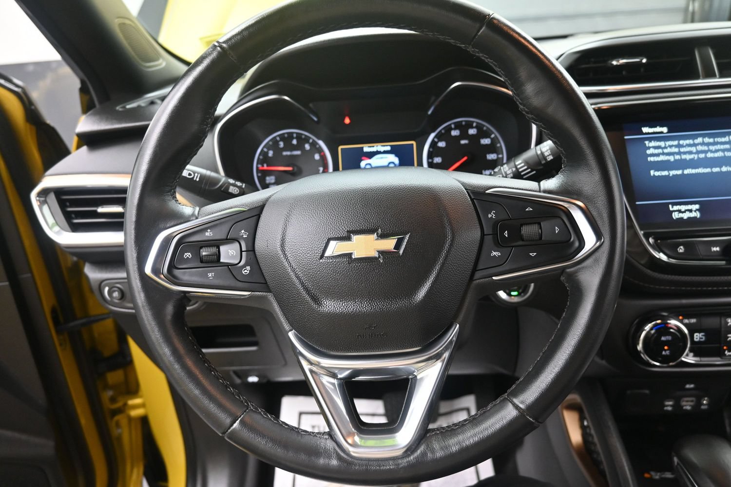 Used 2023 Chevrolet TrailBlazer ACTIV w/ Technology Package AWD/4WD image 23