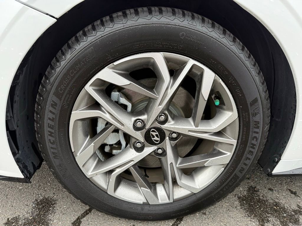 Certified 2021 Hyundai Sonata SEL w/ Convenience Package FWD image 30