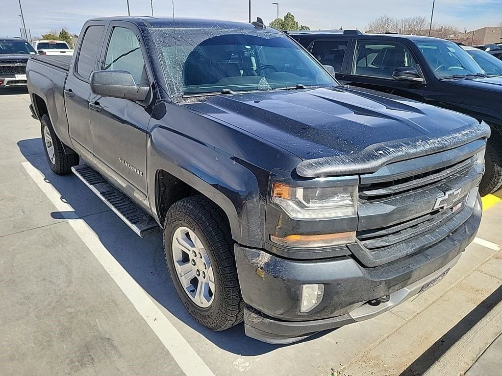 Used 2019 Chevrolet Silverado 1500 LT w/ All Star Edition image 3