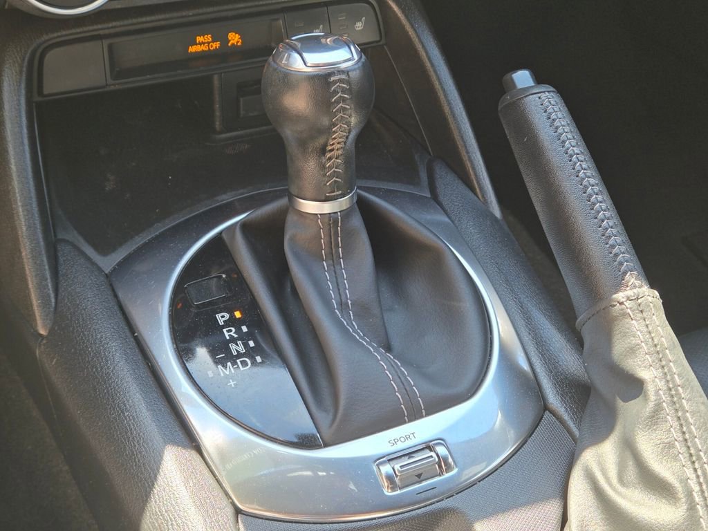 Used 2021 MAZDA MX-5 Miata Grand Touring RWD image 25