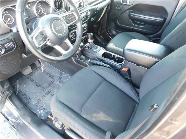 Used 2020 Jeep Gladiator Sport w/ Quick Order Package 24S AWD/4WD image 15